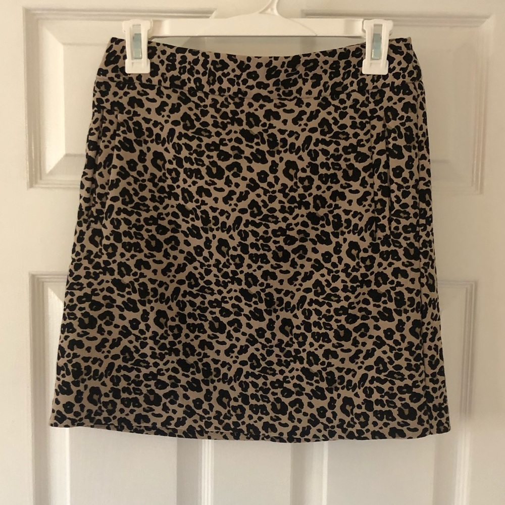 Leopard Print mini skirt
